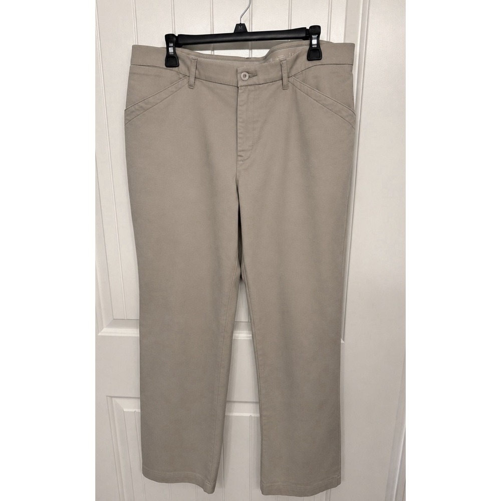 Lee Total Freedom Khaki Pants Womans Size 14 Med